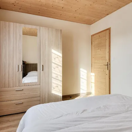 Jolie Maison à Avec Jardin Pour 8 Personnes Hébergement de vacances L'Epine (Vendee)